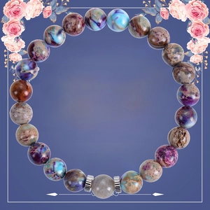 Bracelet en pierre de lune zébrée rose pour maman avec carte de vœux et décor floral