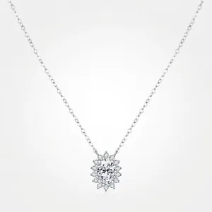 Collana Moissanite Ovale Argento Sterling 925 Colore D VVS1 Pietra Preziosa Ciondolo Halo Girasole Catena Clavicvola Gioielli
