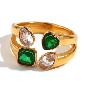 18K gold plated stainless steel open ring with heart and pear shape green crystals