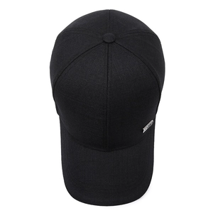 Classic black cotton baseball cap for men with a metallic side plate and curved brim