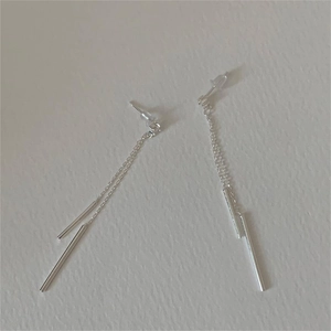Minimalist S925 sterling silver long tassel earrings with sleek linear metal chains