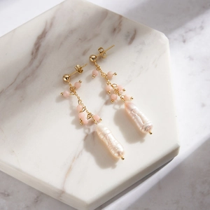 S925 silver fringe earrings with pink gemstones and natural baroque pearls in gold