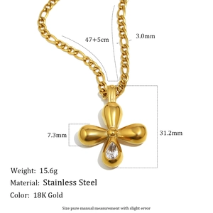 Collana in acciaio inossidabile placcato oro 18K con croce e pendente in zircone