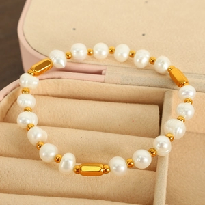 Freshwater Pearl Titanium Steel Bracelet Gold Plated Minimalist Elastic Beaded Bracelet For Women Gift Jewelry