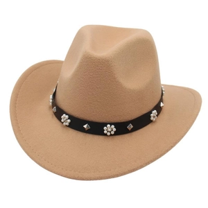 Chapeau en feutre kaki à large bord avec fleur en perles et rivets métalliques