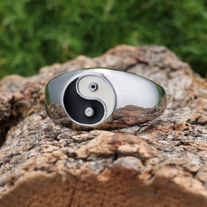 Tai Chi Yin Yang Ring Stainless Steel Enamel Zen Style Minimalist Polished Finger Band Jewelry For Men Women