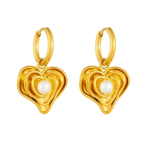 Vintage layered heart earrings with pearls in gold-plated stainless steel for women