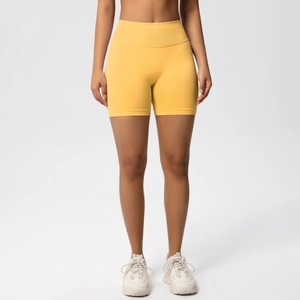 Detail of ginger high-waisted seamless biker shorts with tummy control and lifting effect