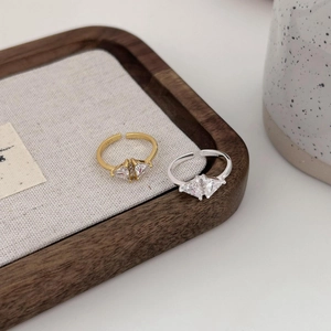 925 sterling silver open rings with triangular zircon in gold and silver finishes