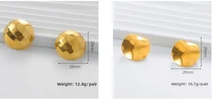 Detailed comparison of 18K gold plated textured earrings with weight and size info