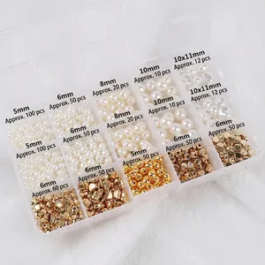 Kit bijoux DIY avec perles blanches et perles CCB dorées en forme de cœur dans boîte