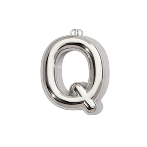 Detailed view of bubble style letter Q pendant with polished silver mirror finish