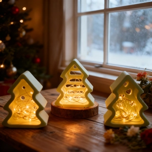 Addobbi natalizi a forma di albero verde con luci LED calde per decorazione interna