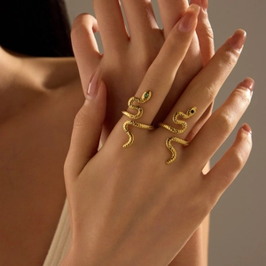 Stainless Steel 18K Gold Plated Snake Open Ring For Women Luxury Inlaid Rhinestone Animal Adjustable Wrap Finger Ring Jewelry Gift
