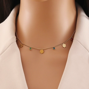 Chic gold necklace for women featuring colorful floral and heart-shaped gemstone pendants