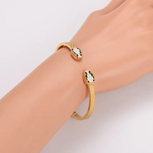 Gold-plated stainless steel snake head spring cuff bracelet with hexagonal pattern