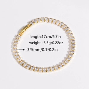 Detailed view of 17cm gold tennis bracelet with 3x5mm pear-cut cubic zirconia and specs