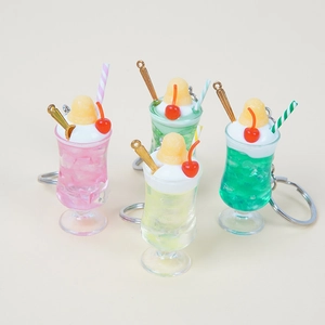 Portachiavi creativi a forma di tè alla frutta in resina rosa, giallo e verde