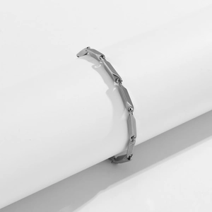 Bracelet à maillons géométriques minimalistes en acier inoxydable poli pour hommes