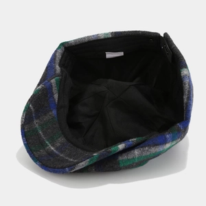 Classic British plaid newsboy cap in dark grey wool blend with adjustable metal buckle