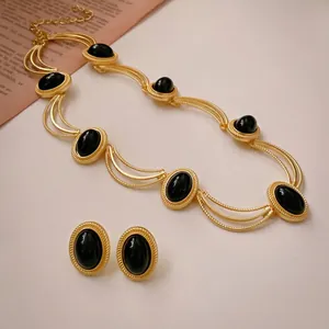 Vintage Geometric Oval Necklace Earrings Ring Bracelet Jewelry For Women French Retro Alloy Resin Luxury Accessory