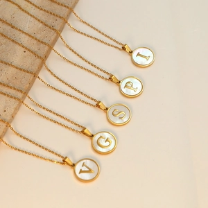 Initial Letter Pendant Necklace Stainless Steel Round Shell Disc 18K Gold Plated Alphabet Jewelry For Women