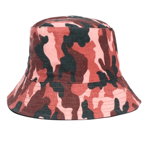 Detailed stitching on the brim of a pink camouflage cotton bucket hat for outdoor use