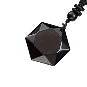 Collana con ciondolo a esagramma in ossidiana nera lucida con cordino intrecciato