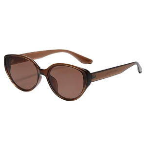 Fashionable tea brown cat-eye sunglasses with UV protection shown in a 45-degree angle