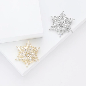 Snowflake Brooch Pin Copper Cubic Zirconia Micro Pave Sparkling Elegant Fashion Accessories For Women