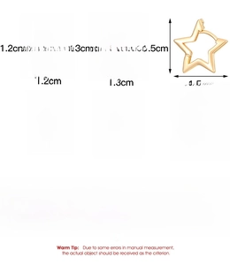 Detailed size specifications for pearl and gold hoop earrings showing product dimensions