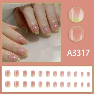 Kit de 24 faux ongles courts carrés dégradés vert clair style French manucure d'été