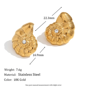 Boucles d'oreilles conque en acier inoxydable doré 18K avec cristal étincelant