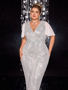 Combinaison pailletée grande taille pour femme avec col en V et manches en mousseline