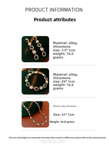 Détails du set de bijoux vintage avec boucles d'oreilles ovales et collier en strass