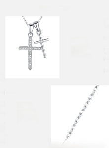 Détail du pendentif double croix en argent s925 serti de zircons 5A scintillants