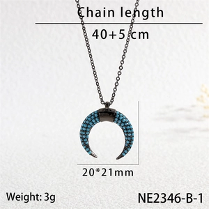 Detail view of crescent moon necklace showing size 20x21mm and 40+5cm chain length
