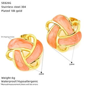 Close-up of 20mm 18K gold plated stainless steel knot earrings with oil dripping process