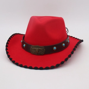 Cappello da cowboy in feltro di lana rossa con fibbia a toro e borchie turchesi