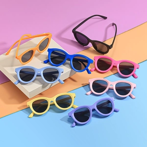 Kids Sunglasses Fashion Round Frame UV Protection Outdoor Travel Eyewear Plastic Resin Material For Boys And Girls