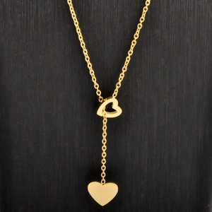 Collana Minimalista con Ciondolo a Cuore in Acciaio al Titanio per Donna Placcata in Oro a Forma di Y Doppio Cuore Gioielli