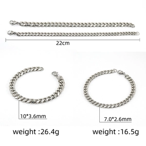 Bracelet gourmette en acier inoxydable argenté poli de 22cm avec comparaison de tailles