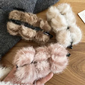 Pinces à cheveux en peluche acrylique en marron, crème et rose avec fausse fourrure