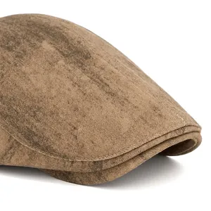 Béret vintage style britannique avec bord large flexible et tissu texturé chaud
