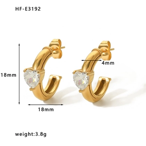 18k gold plated stainless steel C-shape earrings with heart-shaped white gemstones