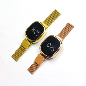Montres numériques tactiles LED pour hommes en or et or rose avec bracelet en maille métal
