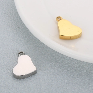 Minimalist stainless steel heart pendants in gold and silver finish for DIY jewelry