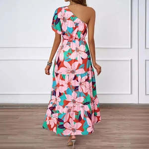 Robe longue imprimée à une épaule pour femme, idéale pour les vacances d'été à la plage