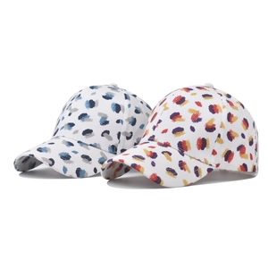 Chinese style cotton baseball caps with colorful abstract prints for unisex outdoor wear