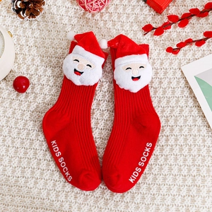 Détails de chaussettes de Noël rouges pour bébés avec motifs Père Noël 3D et antiglisse